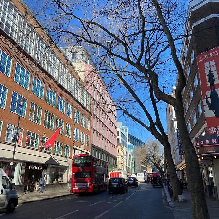 Lovely 2 Bed Flat In Soho! London Kültér fotó
